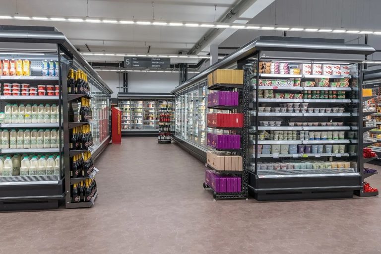 Grocery Cold Isle Display