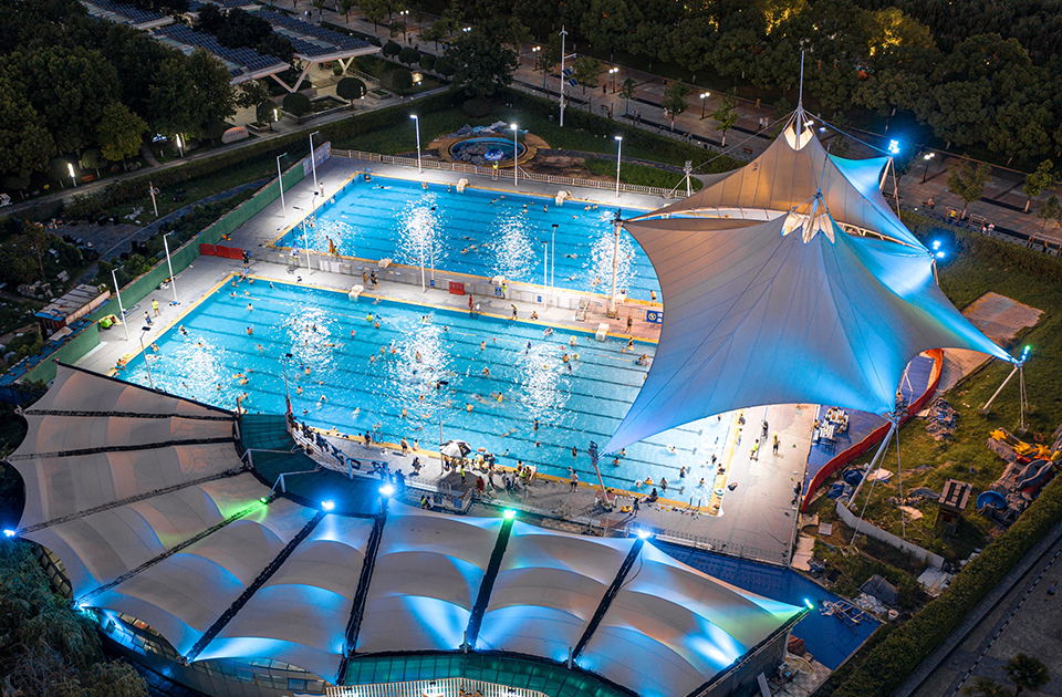 Aquatic Center Lighting