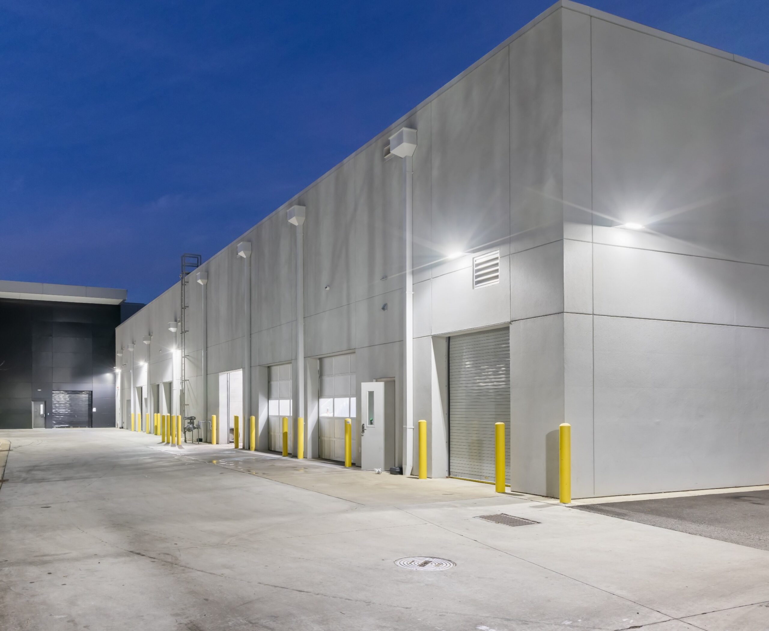 Mirada Medium Wall Sconce - Image 2